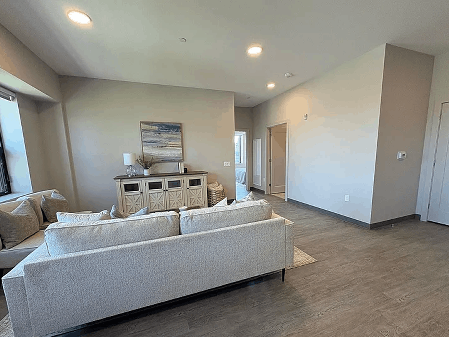 195 Dufferin